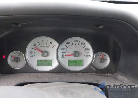 2005 Ford Escape Hybrid из США, поврежденный, VIN 1FMYU96H75KC23779